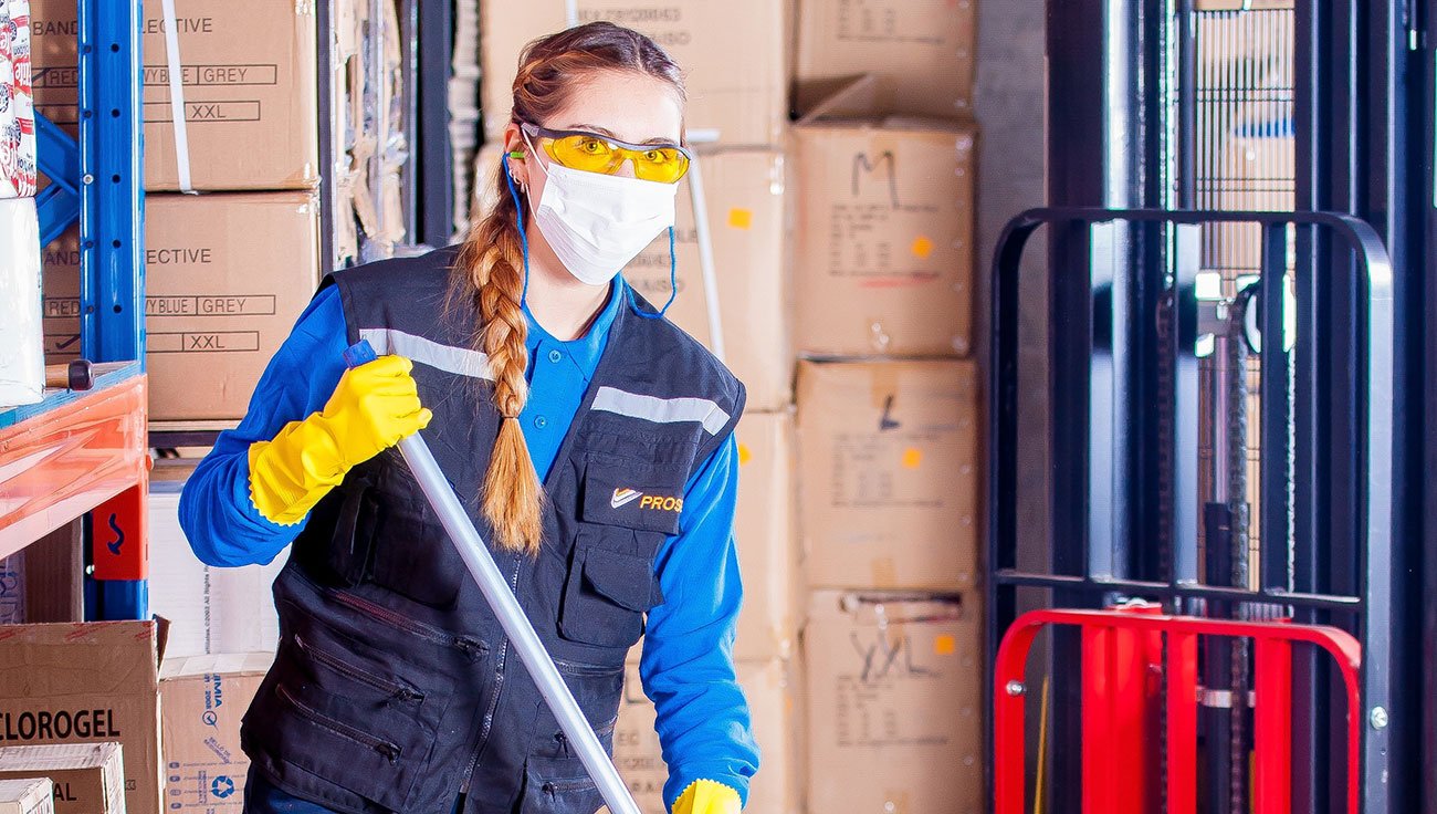 Woman Cleaning 3 Woman Cleaning 3